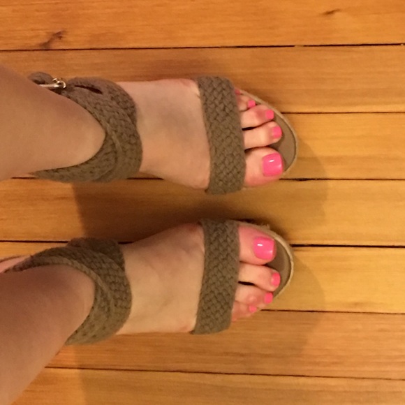 Steve Madden size 10 green espadrilles - Picture 4 of 8